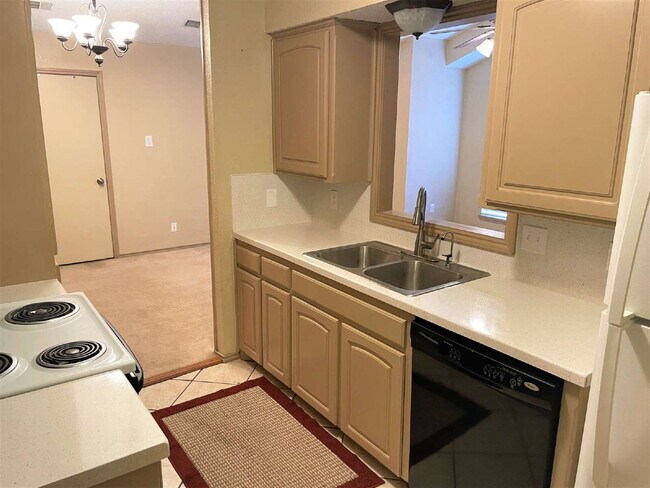 Foto del edificio - Adorable Home Located Near South Plains Ma...