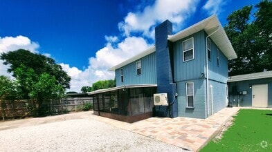 Building Photo - 5624 Lime Way