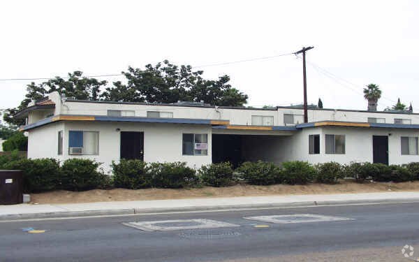 Building Photo - 275-299 S Mollison Ave