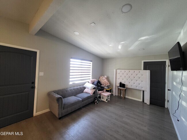 Foto del edificio - 144 Marquita Ln
