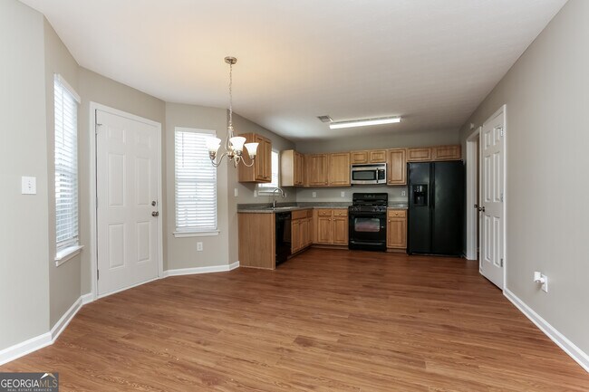 Foto del edificio - 1298 Partridge Ln