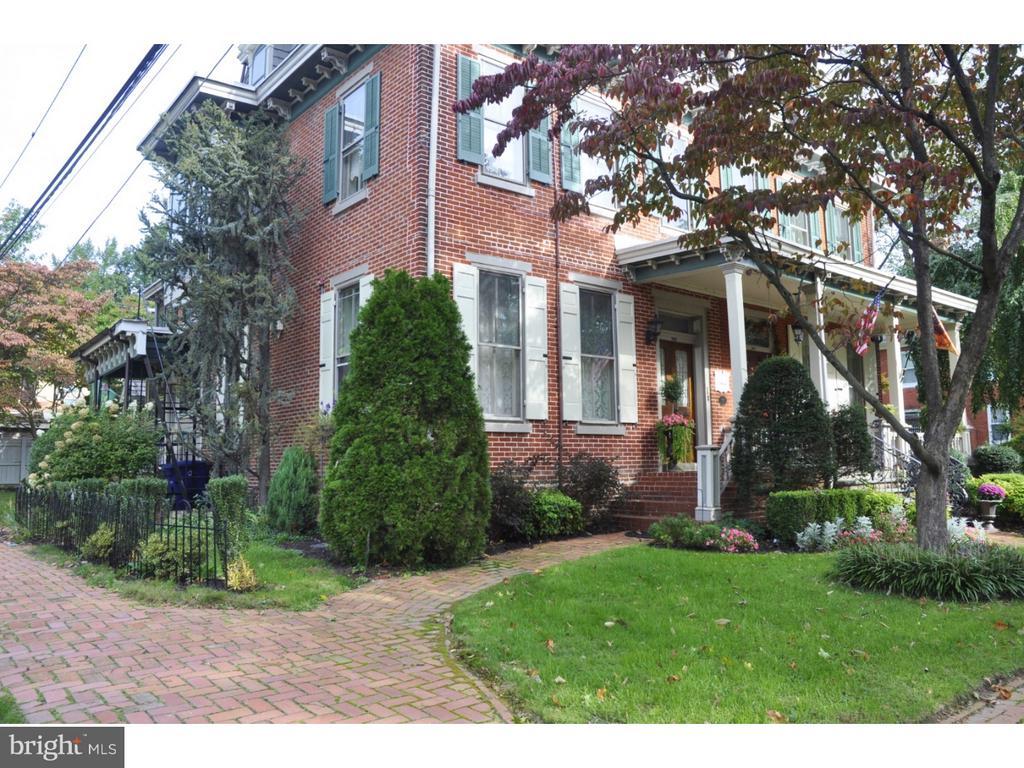 Primary Photo - 201 Broad St