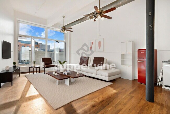 Foto del edificio - 1617 California St