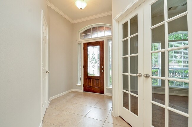 Building Photo - 24514 Springwood Glen Ln