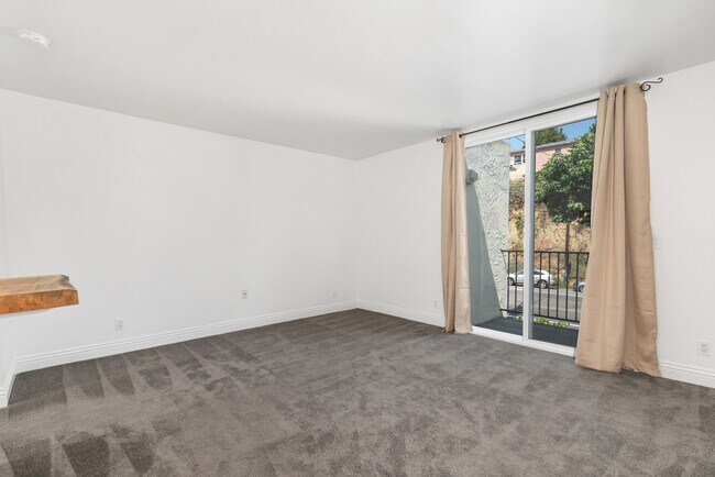 Foto del edificio - 2850 Reynard Way 21