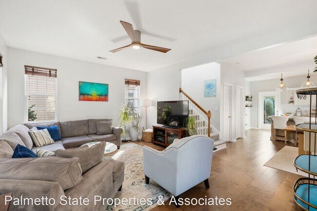 Building Photo - 3 br, 2.5 bath House - 1504 Swamp Fox Lane