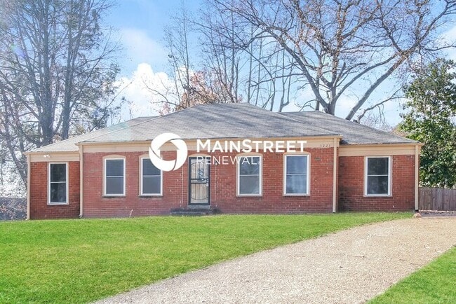 Foto del edificio - 3 Bedroom Pet-Friendly Home in Memphis, TN...