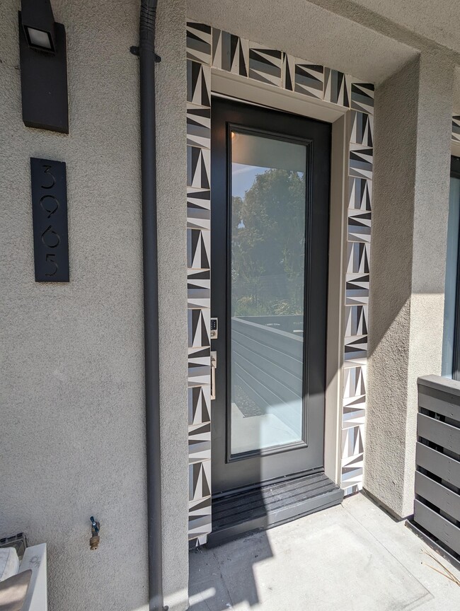 Building Photo - 3965 Wattling St