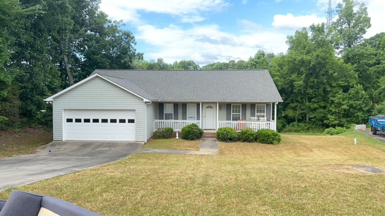 Primary Photo - For Rent Davidson County
