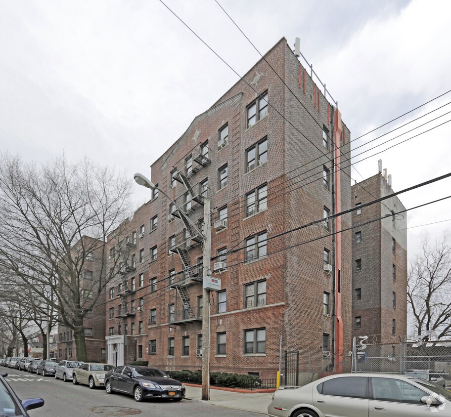 Primary Photo - 87-24 115TH ST