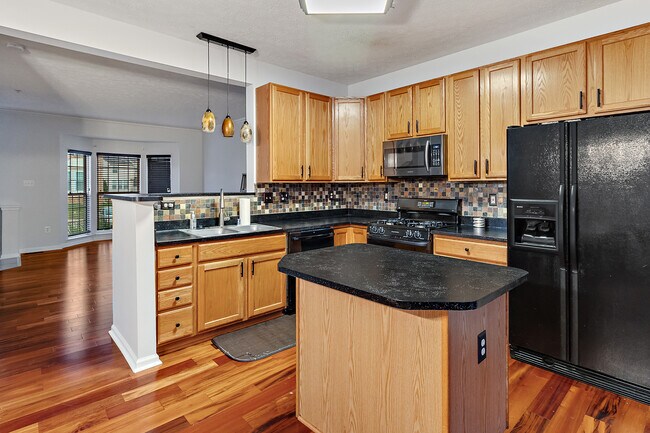 Building Photo - 5075 Bristle Cone Cir