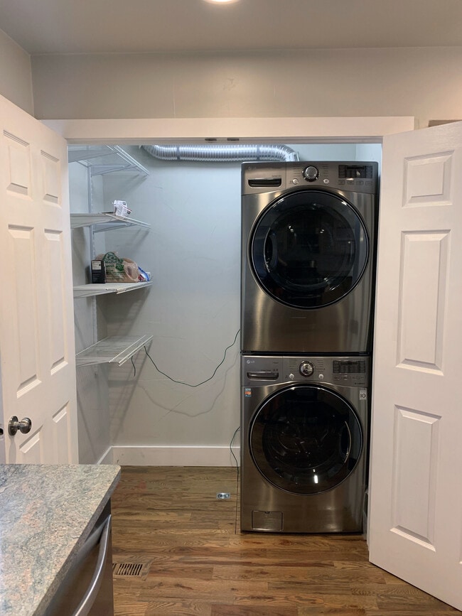 Photo - 1938 Newland Ct Townhome