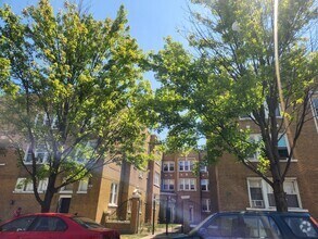 Building Photo - 4753 N Monticello Ave