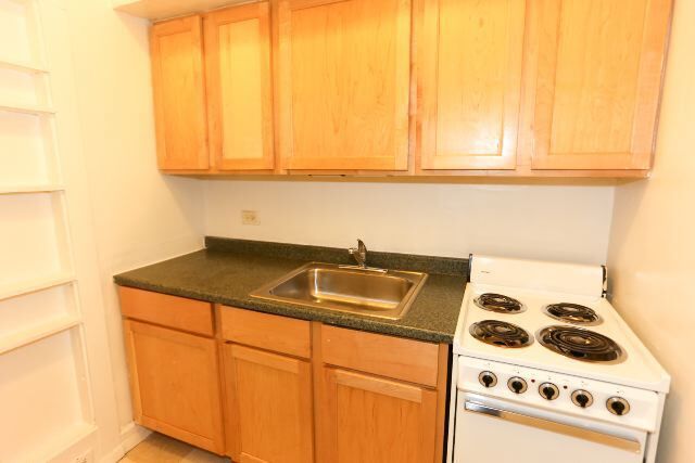 Foto del edificio - 539 W Arlington Pl