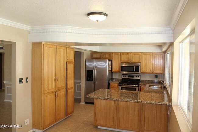 Building Photo - 1517 E Gemini Dr