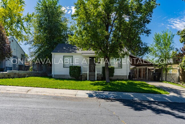 Building Photo - 1278 E 520 S St