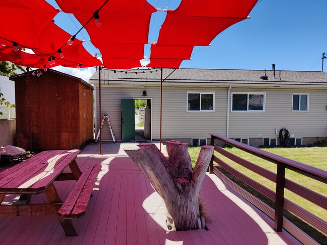 Building Photo - 4957 S 4055 W