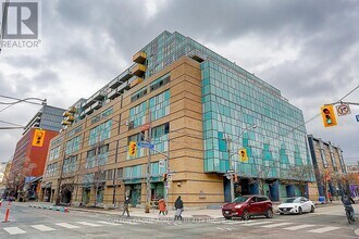 Building Photo - 156 Portland St