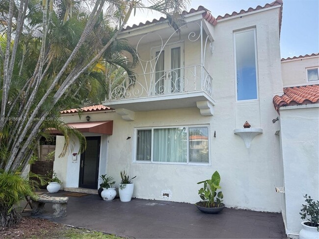 Building Photo - 6312 Alton Rd