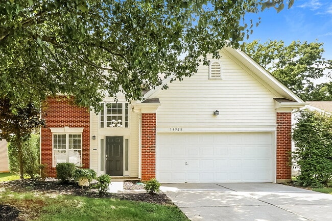 Building Photo - 14928 Jerpoint Abby Dr