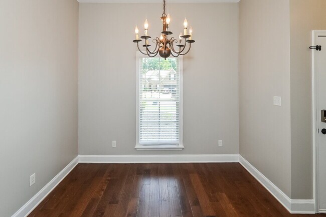 Foto del edificio - 7263 Willow Point Dr