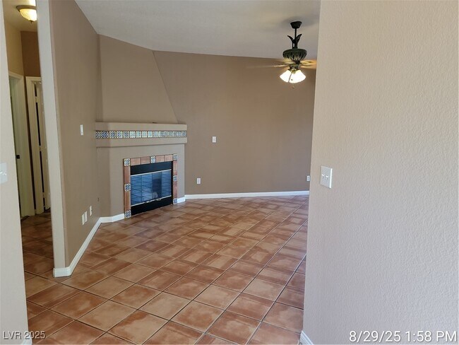 Foto del edificio - 3260 Mystic Ridge Ct