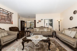 Foto del edificio - 425 Ashbury Dr