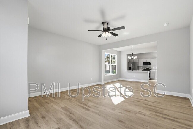 Foto del edificio - 107 Virginia Ave