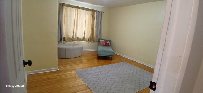 Foto del edificio - 38 Crossfield Rd