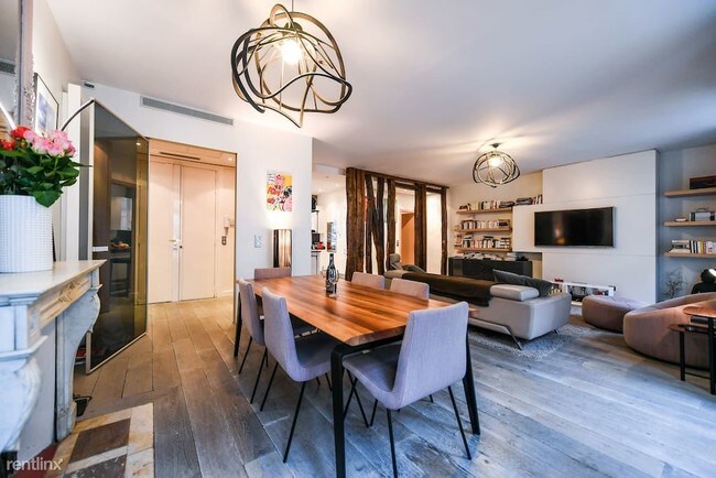 Building Photo - 2 br, 2 bath Apartment - 395 Broadway Apt 15A