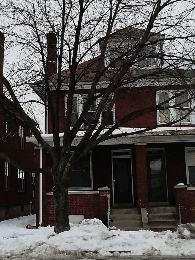 Building Photo - 2728 N 6th St