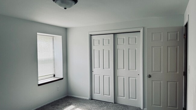 Building Photo - 2648 Lavender Ln