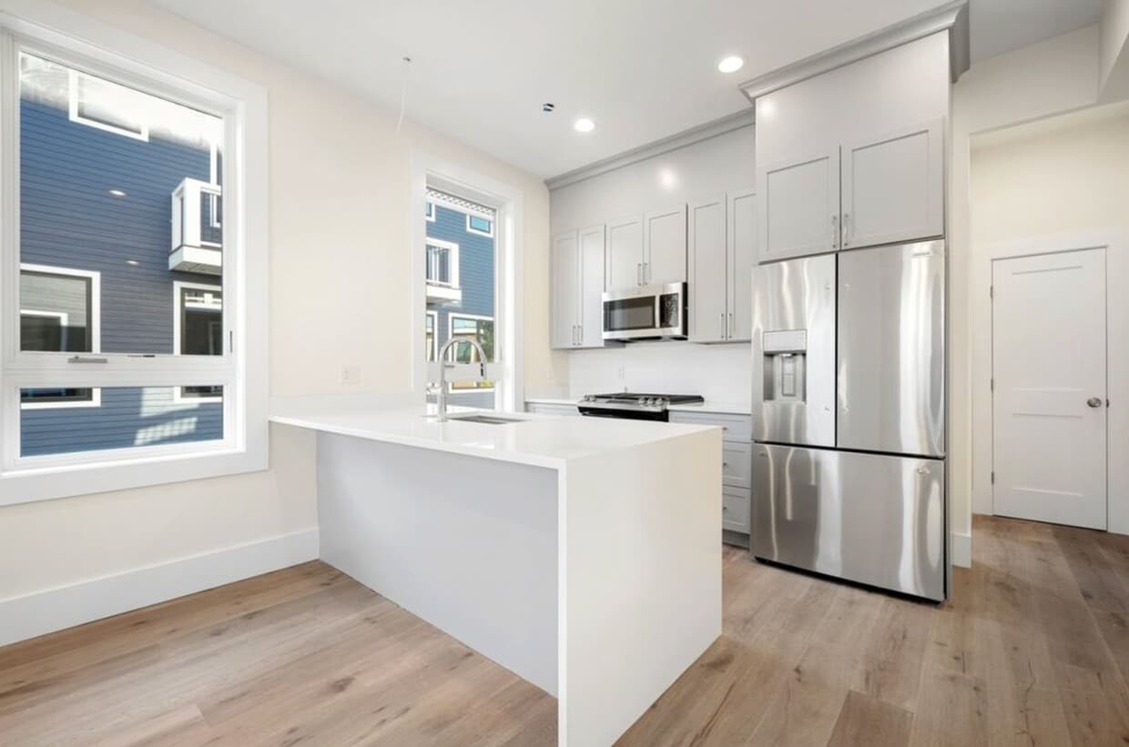 Photo - 120 School St (Boston, MA)