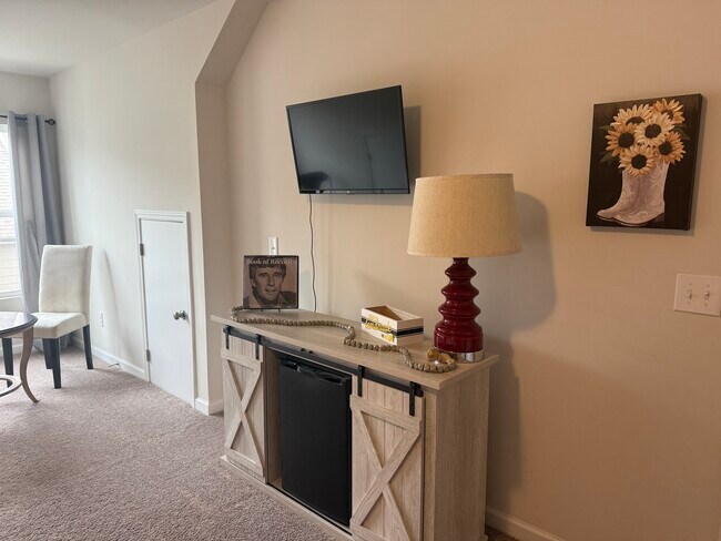 Foto del edificio - 2750 Sparrowgap Trl