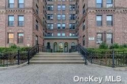 Primary Photo - 8300 Talbot St
