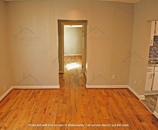 Building Photo - 1324 Fairmount Ave