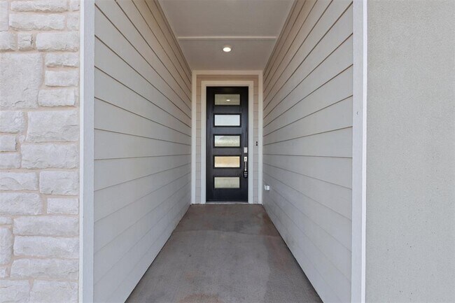 Building Photo - 17920 Anthem Blvd