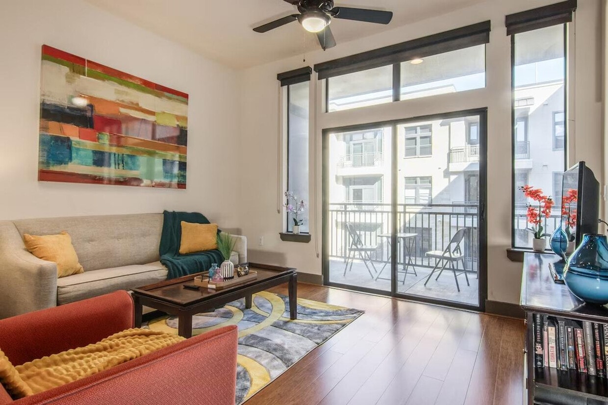 Foto principal - 5351 W Alabama St