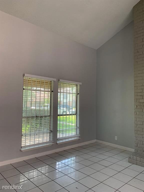 Building Photo - 12206 Wild Pine Dr