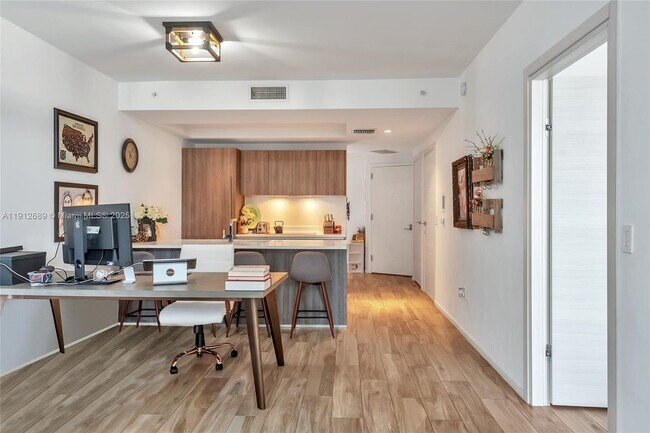 Foto del edificio - 801 S Miami Ave