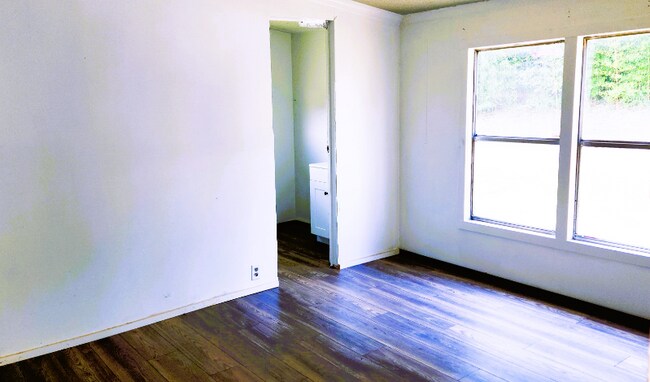 Foto del edificio - 571 Cobb Dr