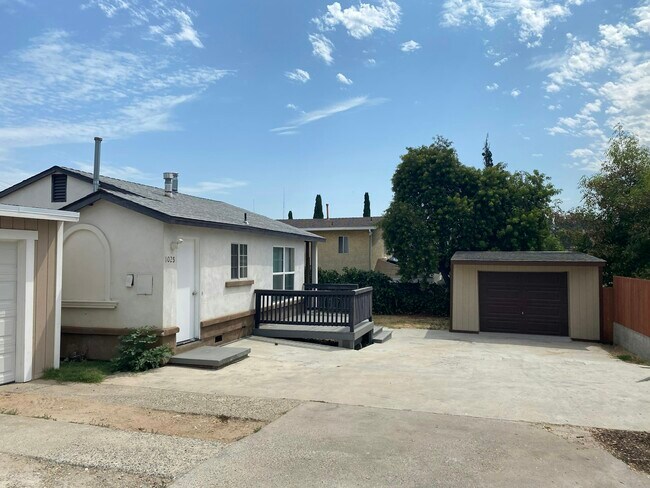 Foto del edificio - 1023 51st Street, Unit 1025