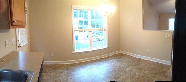 Building Photo - 3065 Heather View Ct