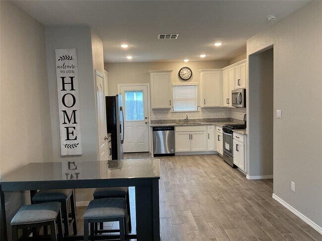 Building Photo - 25497 Northpark Spruce Dr
