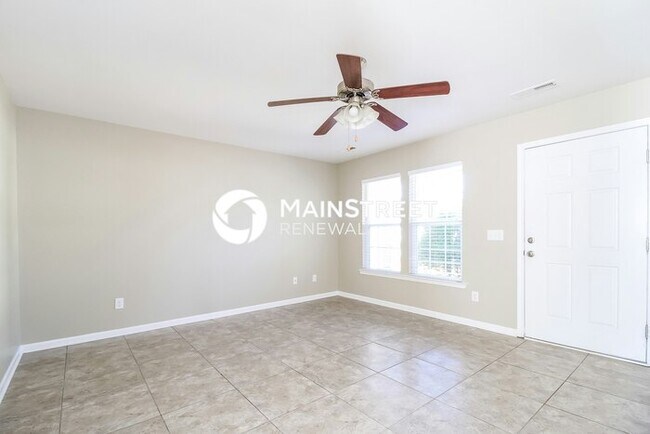 Building Photo - 3 Bedroom Pet-Friendly Home in Clemmons, NC with Main Street Renewal