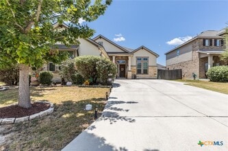 Building Photo - 1722 Village Springs