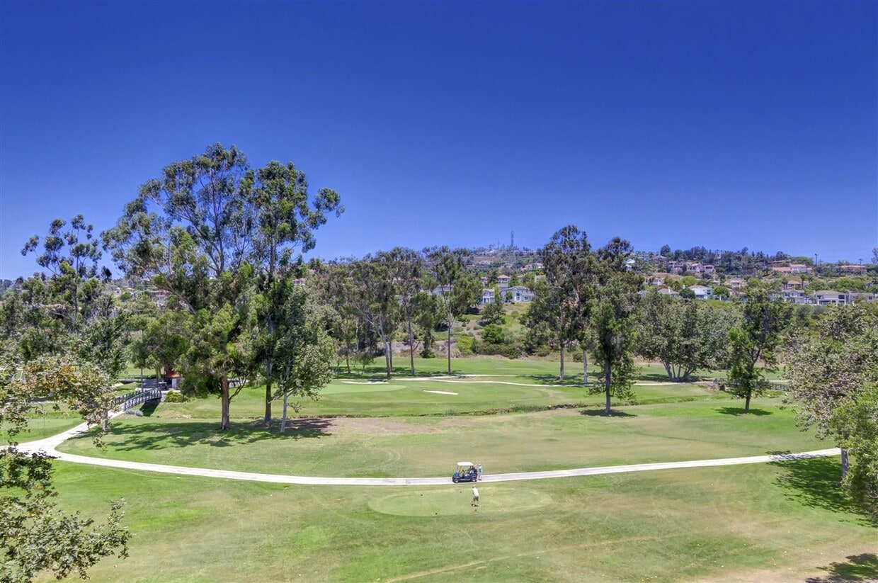 Primary Photo - 2556 Navarra Dr