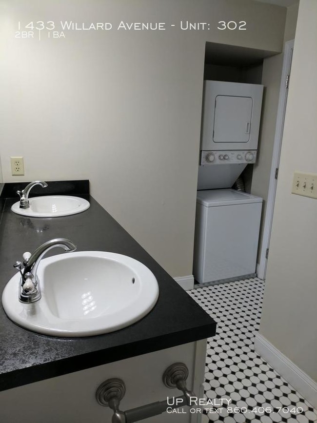 Foto del edificio - 1433 Willard Ave