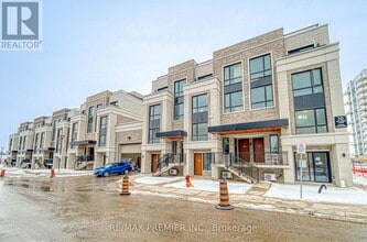 Building Photo - 10 Walder Ln
