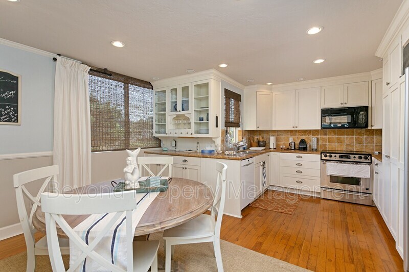 Foto principal - 325 S Sierra Ave